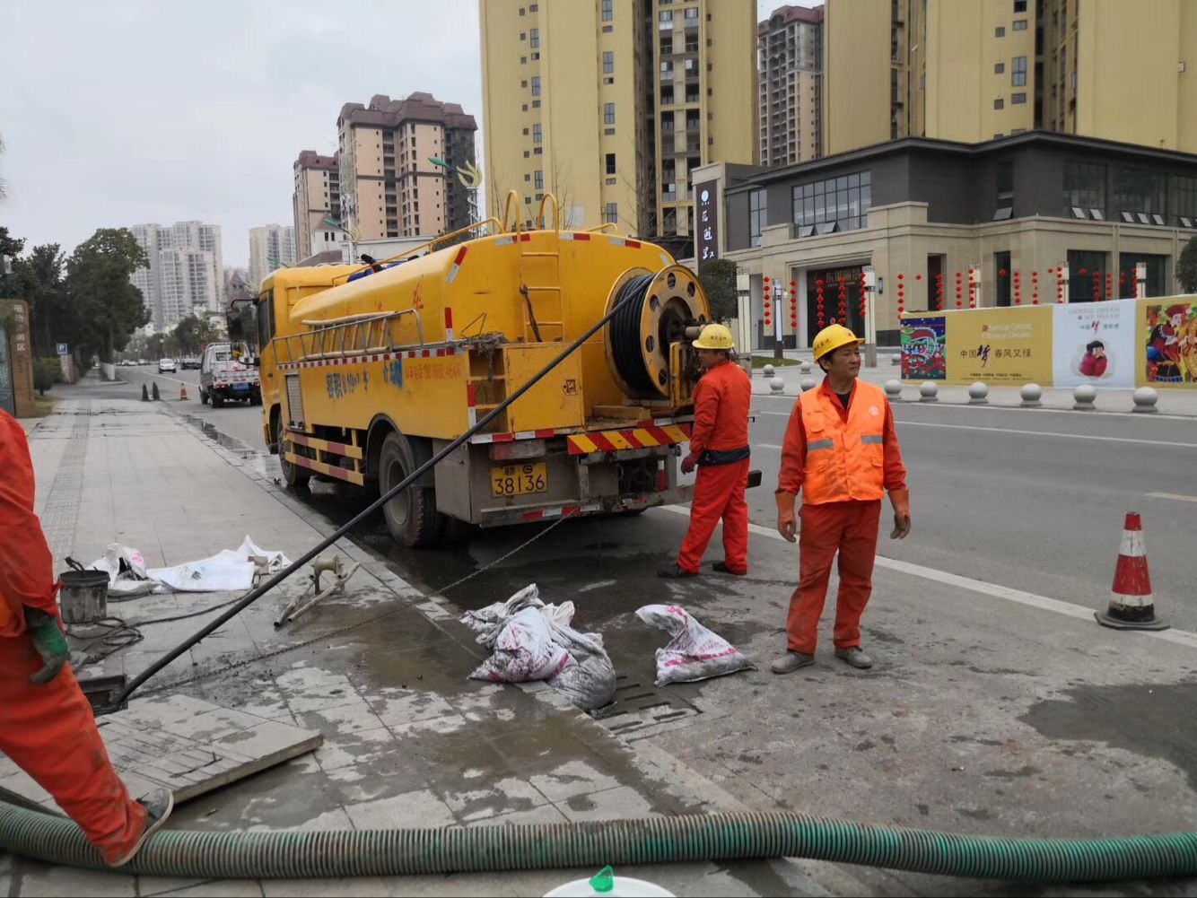 新荣排污管道清淤-管道清洗